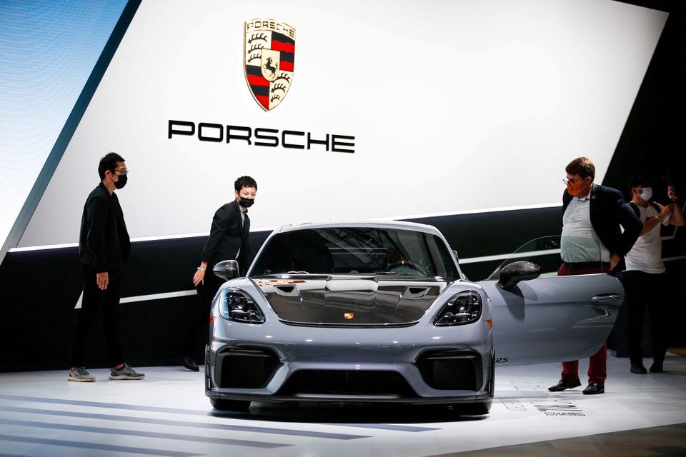 Thông Tin Quan Trọng về Chia Cổ Tức Thương Vụ của Porsche AG Ngày 01/01/2024