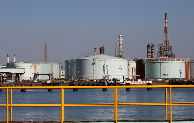 API: Kho dự trữ dầu thô của Mỹ giảm 6,7 triệu thùng trong tuần vừa qua